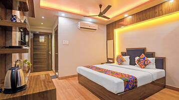 Habitación Deluxe | Sábanas de algodón egipcio, ropa de cama de alta calidad, caja fuerte