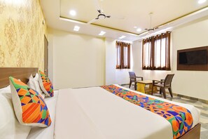 Lakens van Egyptisch katoen, luxe beddengoed, een kluis op de kamer