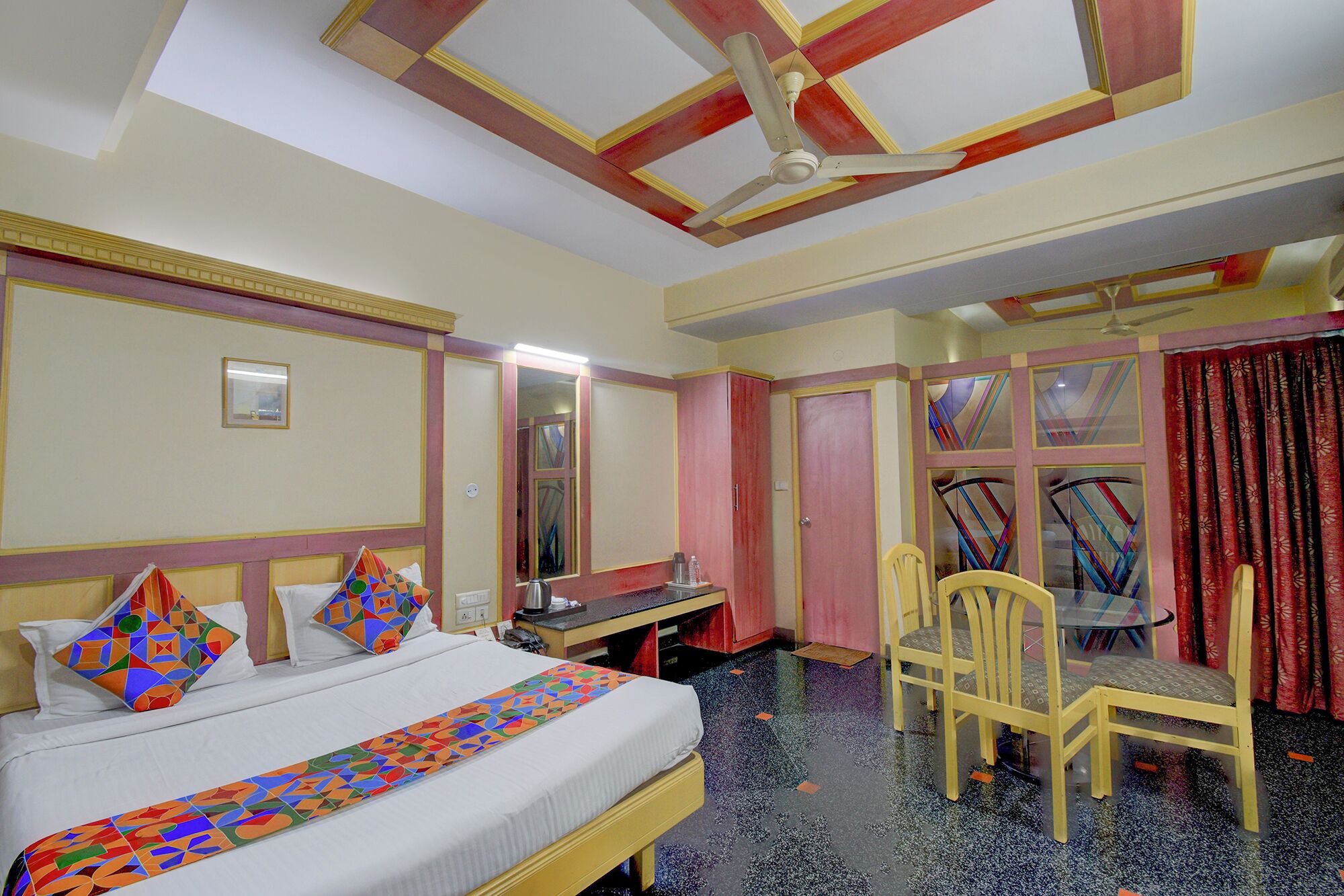Deluxe Room | Egyptian cotton sheets, premium bedding, in-room safe, free WiFi