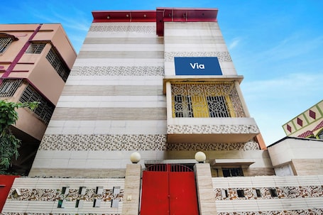 Fachada del alojamiento. Via Trivedi Tower