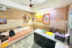 Reception - Via Vsr Stay (New Delhi)