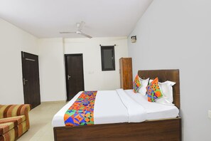 Habitación Deluxe | Sábanas de algodón egipcio, ropa de cama de alta calidad, caja fuerte
