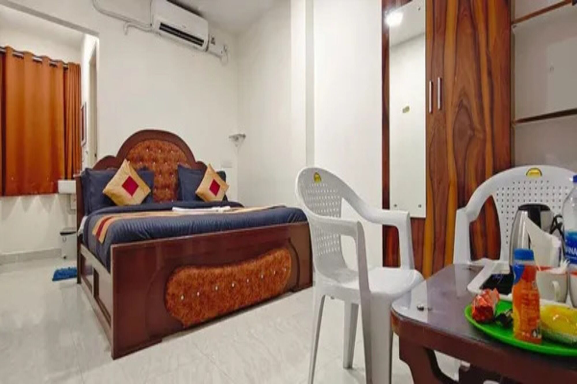 Habitación Deluxe | Sábanas de algodón egipcio y ropa de cama de alta calidad 