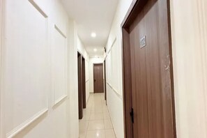 Lobby - Via Ak Residency (New Delhi)