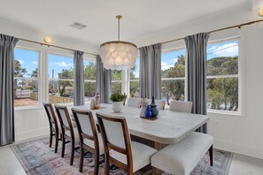 Dining - Private Luxury Estate Steps to the Beach | Heated Pool Access (Tybee Island)