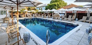 A heated pool - Modern Coastal Retreat Steps to the Beach | Heated Pool Access (Tybee Island)