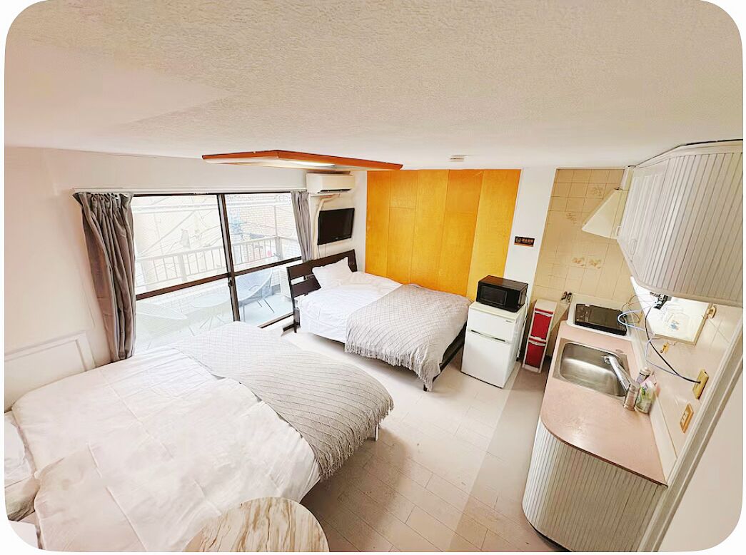 Studio Suite, Multiple Beds, Balcony, City View