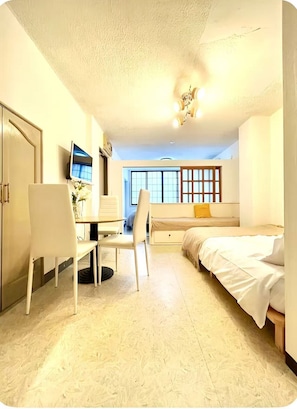 Double Room, Multiple Beds, Kitchenette, City View - Asakusa Sakura101 (Taito-ku,Iriya)