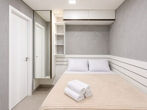 1 slaapkamer, een bureau, wifi