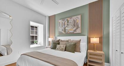 1-bedroom condo in Downtown Greenville on Main Street! Zen in the City awaits!