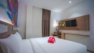 Cortinas opacas, sistema de insonorización, wifi gratis