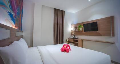 Triizz Hotel Semarang