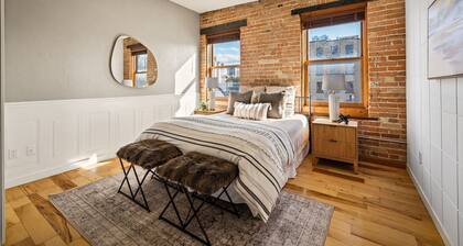 2-bedroom luxury apartment in Downtown Salt Lake City with AC