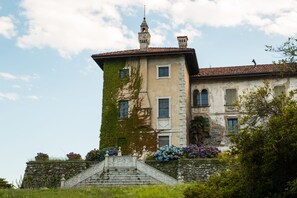 Immagine non classificata, 4 di 35, pulsante