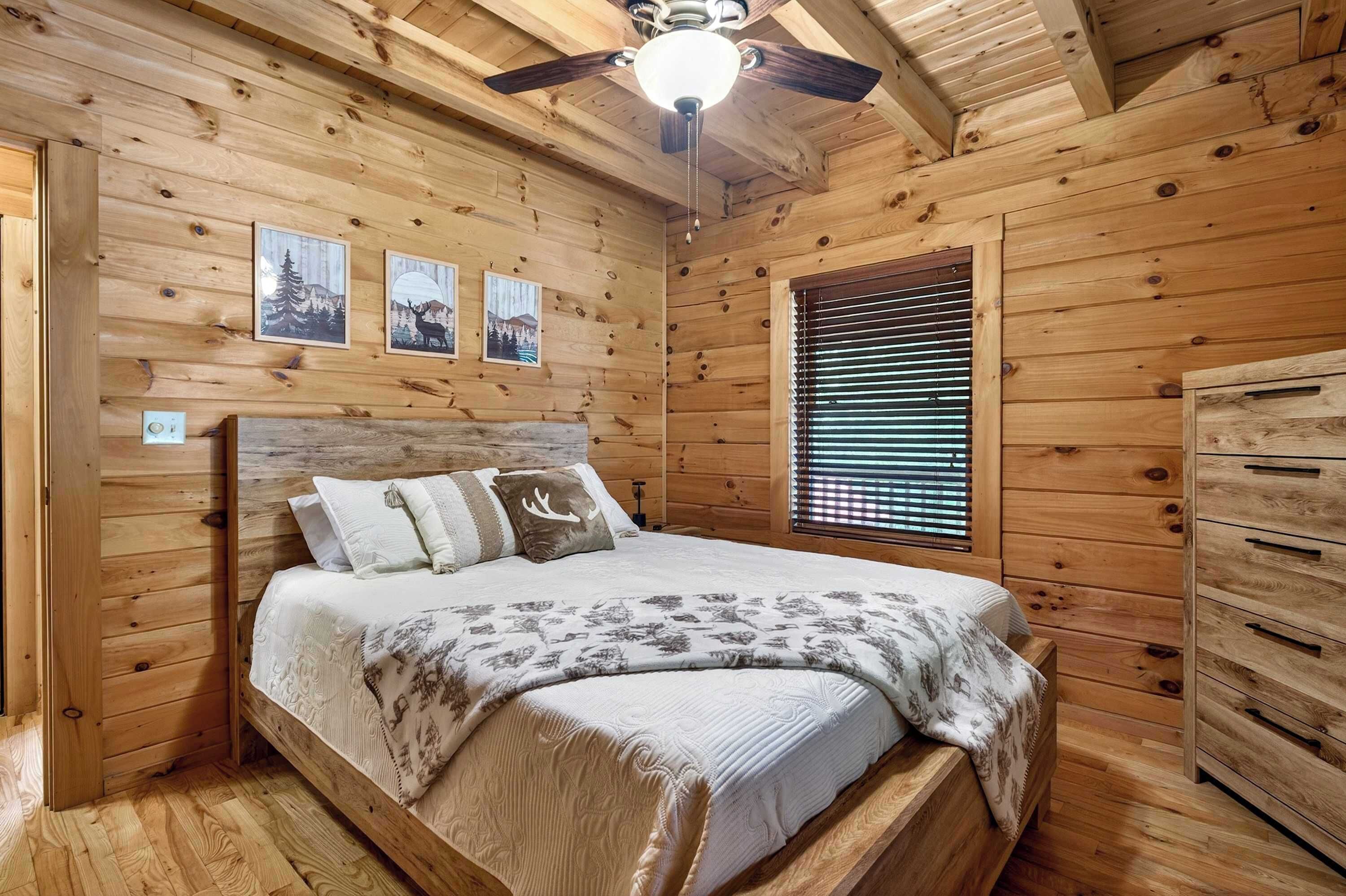 4 chambres, fer et planche à repasser, Wi-Fi, draps fournis