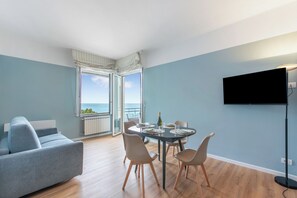 Dining - Kenyon Charm - Total Sea View, Alassio, Italy (Alassio)