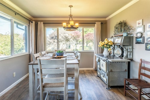 DustOff Sand | 3BR Coastal Vacation home in Fort Bragg