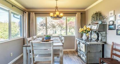 DustOff Sand | 3BR Coastal Vacation home in Fort Bragg