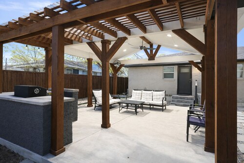 The Garland Getaway • Backyard Oasis • Family Friendly • Near Dallas
