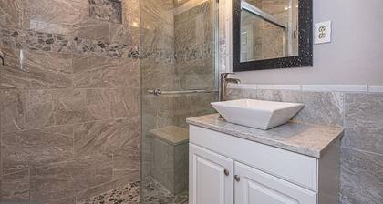 Sinbad 2BR/1.5BA • Clean, Comfy, Ocean Block