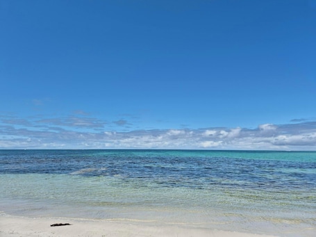 On the beach. Hopetoun Beach House. Step back in time! A close stroll to town and beach.