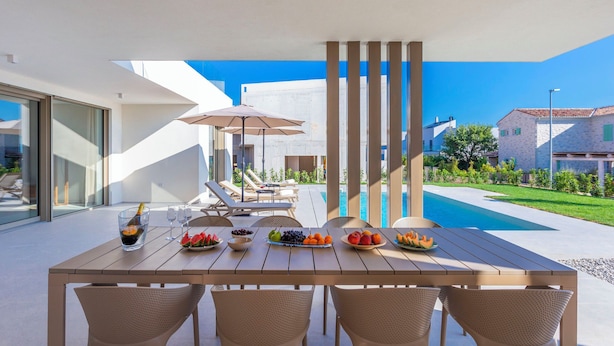 Outdoor dining - Design Emily White by Interhome (Rovinj/Bale)