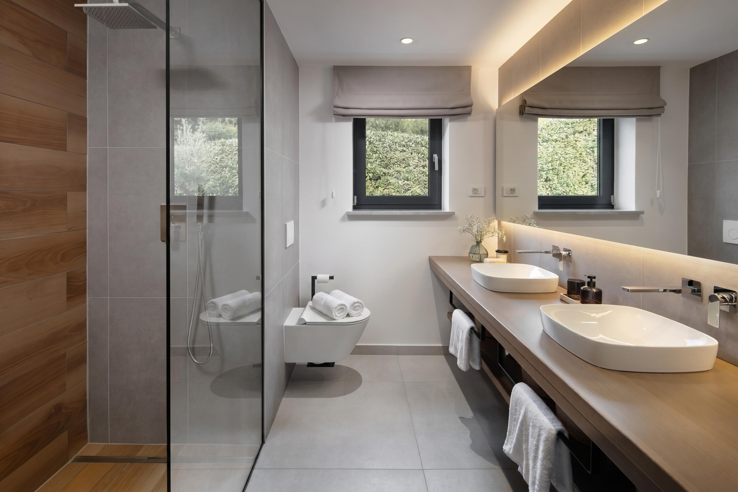 Family Villa, Multiple Bedrooms, Sea Facing (Villa Valmata Adriatic Pearl) | Bathroom | Separate bathtub and shower, hair dryer, towels, soap