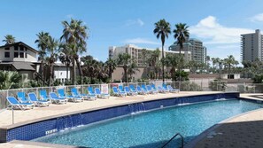 Pool - 3rd Coast Getaways - Sunchase IV 330 (South Padre Island)