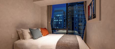 Luxury Triple Room | In-room safe, blackout drapes, iron/ironing board, free WiFi