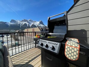 Property grounds - RETRORIDGE - DOWNTOWN - ROOFTOP HOT TUB (Canmore)