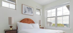 Room - Blueground | Scofield Farms, pool, nr Walnut Creek Park (Austin)