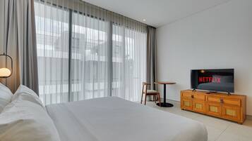 Villa, vistas a la piscina