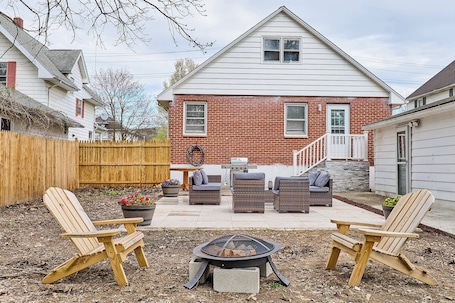 Terrace/patio. Peaceful 3-bedroom house close to Binghamton University/ UHS hospital.