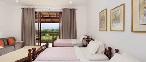 Deluxe Room with Mountain & Partial Pool View - Early Check-in & out (on Availability) | Mountain view