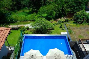Pool - Villa Subashri - Digana (Maberiyatenna)