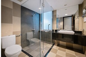 Rainfall showerhead, hair dryer, slippers, bidet