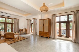 Master Suite with Balcony & Pool View - Early Check-in & Late Check-out (on Availability) | Living area