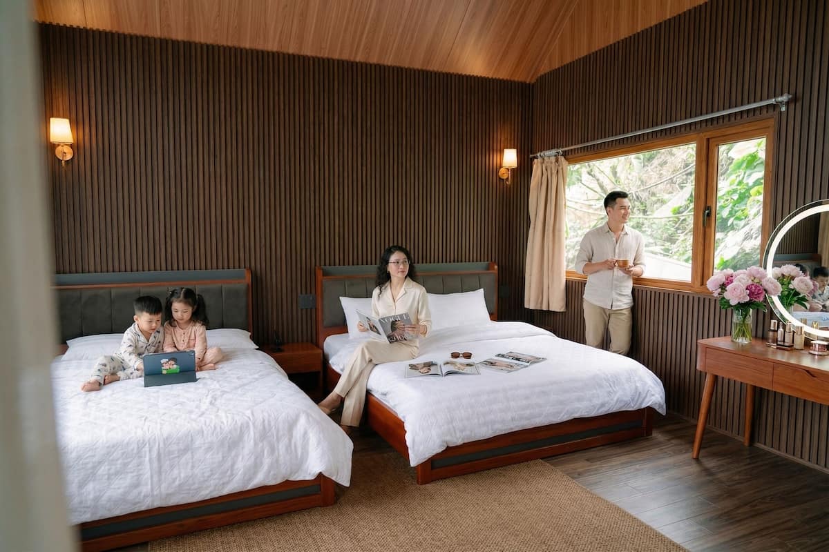 家庭四人房, 山景