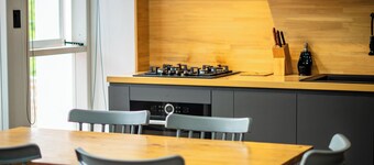 Modern 3 bedroom apartment with terrace and views near the lagoon.