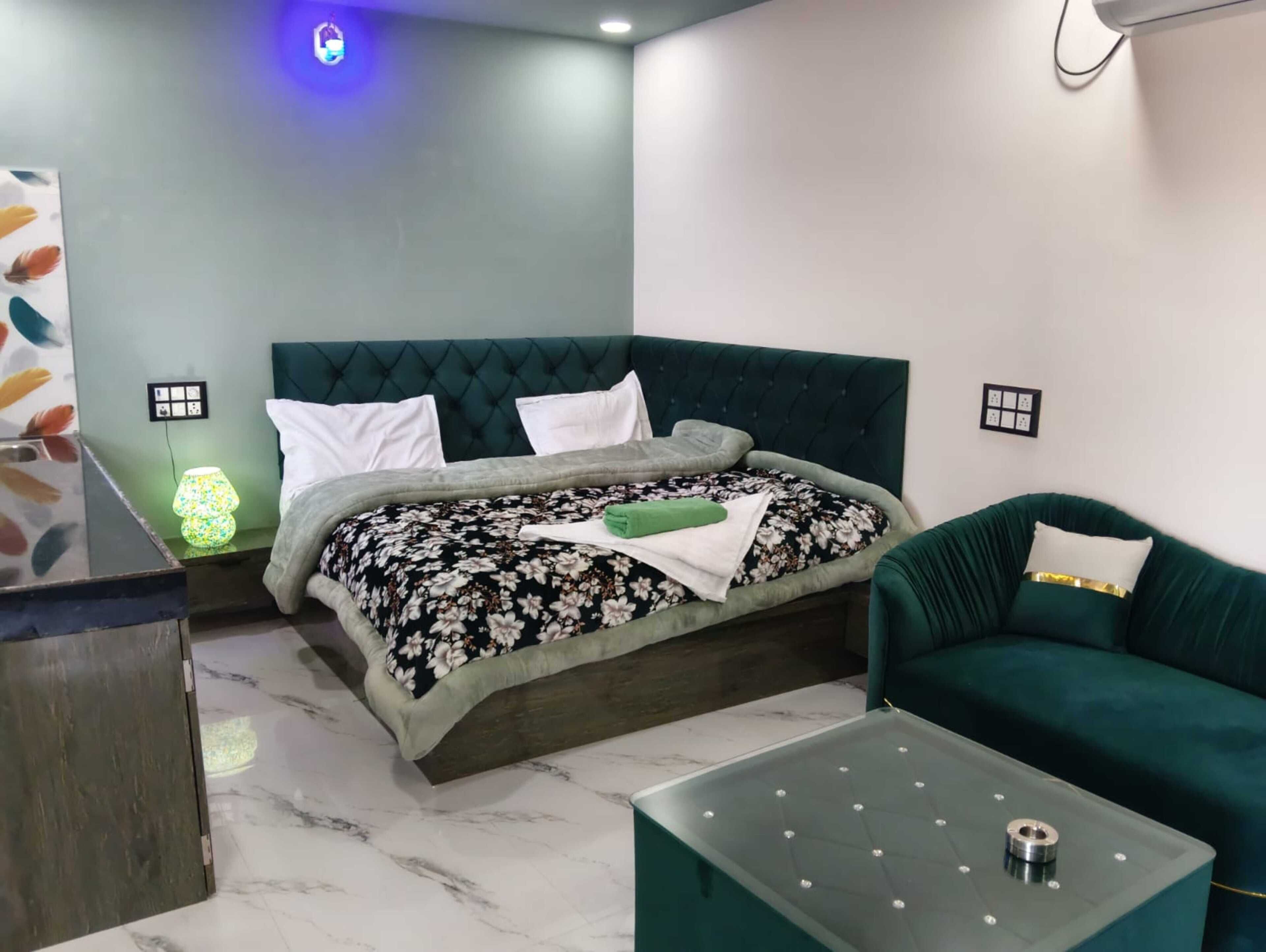 Habitación de lujo | Wifi gratis y ropa de cama