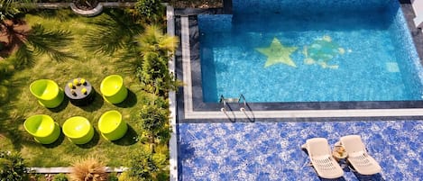 Una piscina techada