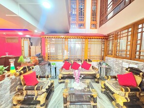 Sala de estar en el lobby