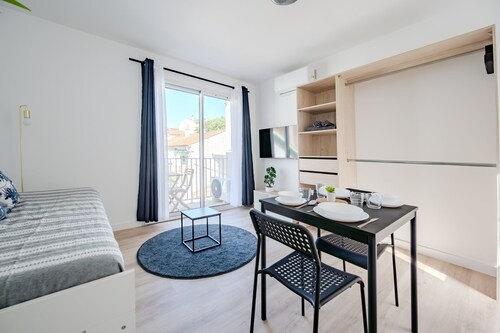 Studio Edgar, Balcon, Clim & Parking