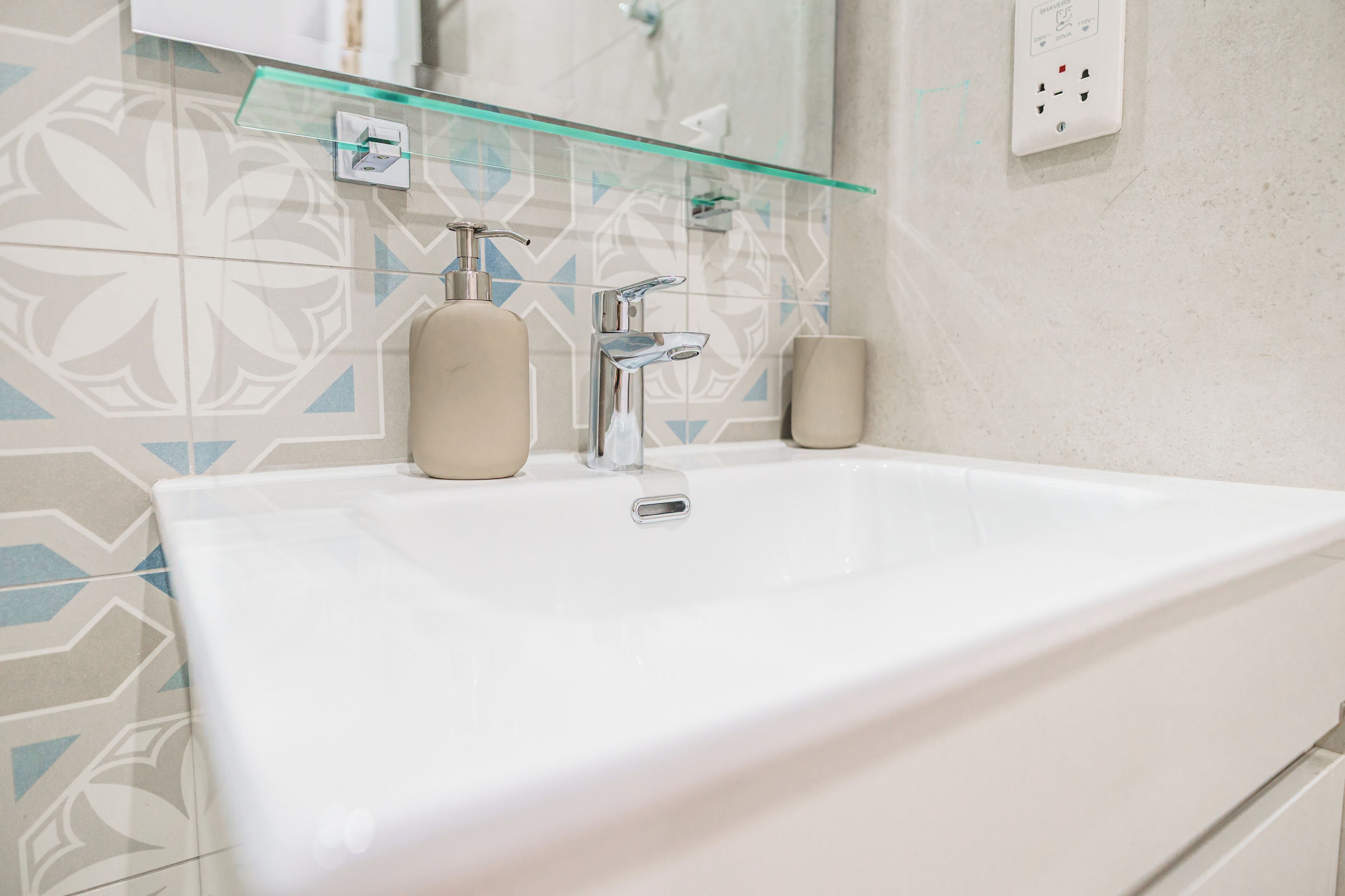 Apartment, Balcony, City View | Bathroom