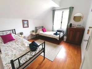 Room - Trecastle (Châlus)