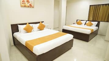 Kamar Khas, pemandangan kota