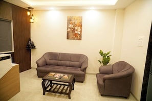 Lobby sitting area - Visawa Residency Sindhudurg Rd (Kolhapur)
