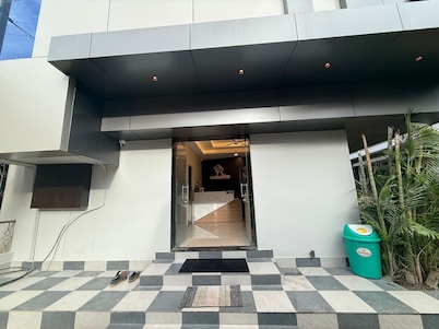 Visawa Residency Sindhudurg Rd