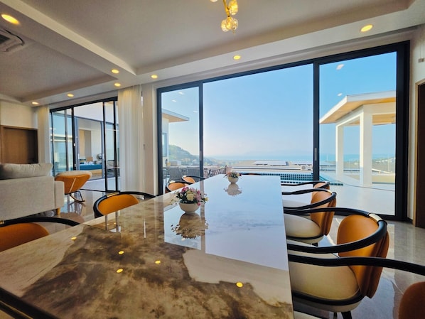 Villa, Meerblick | Speisen