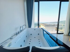 Villa, Ocean View | Interior - Ocean Skyline Tiger Villa-Luxury (Koh Samui)
